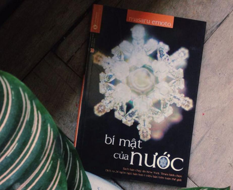 Sách hay: Bí Mật Của Nước – Masaru Emoto
