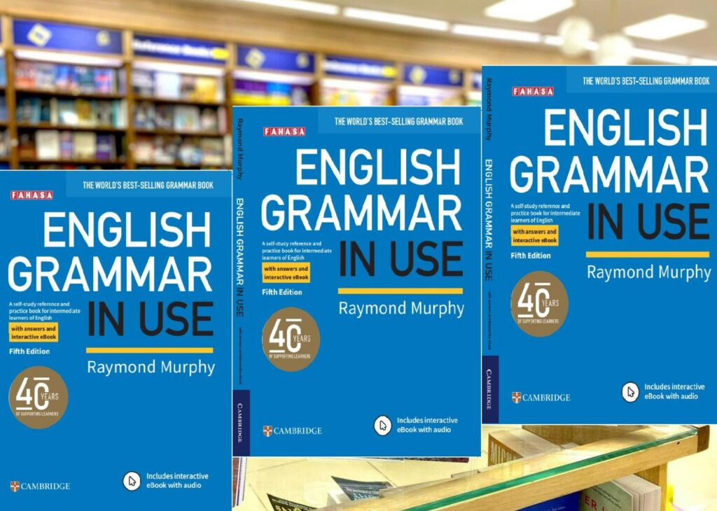 Sách học Tiếng Anh: English Grammar in Use – Raymond Murphy